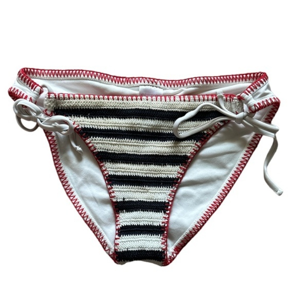 GUC Xhilaration Bikini bottoms 🌈
